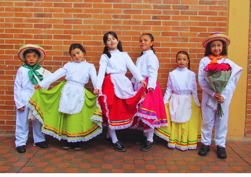 PRIMARIA salones y espacios salon de danzas